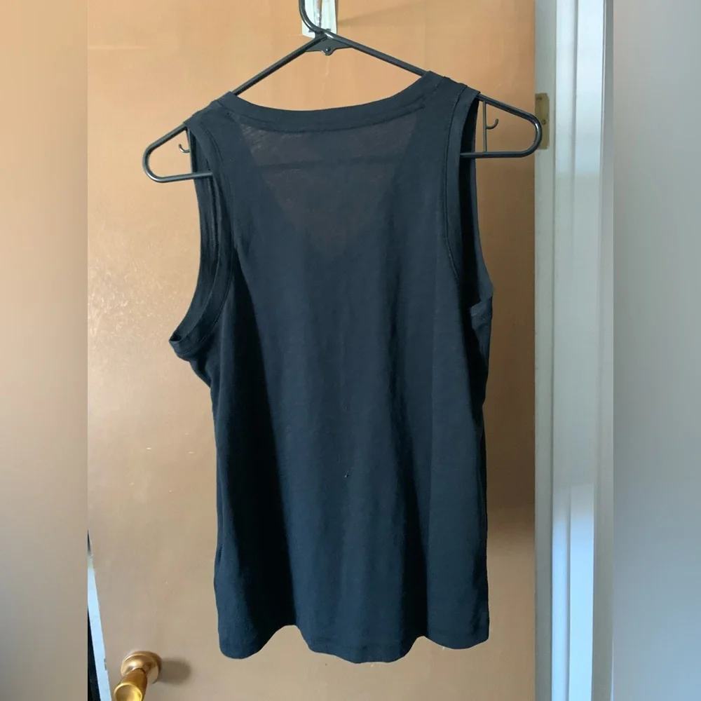 V-neck black madewell tank - xs - Picture 2 of 6